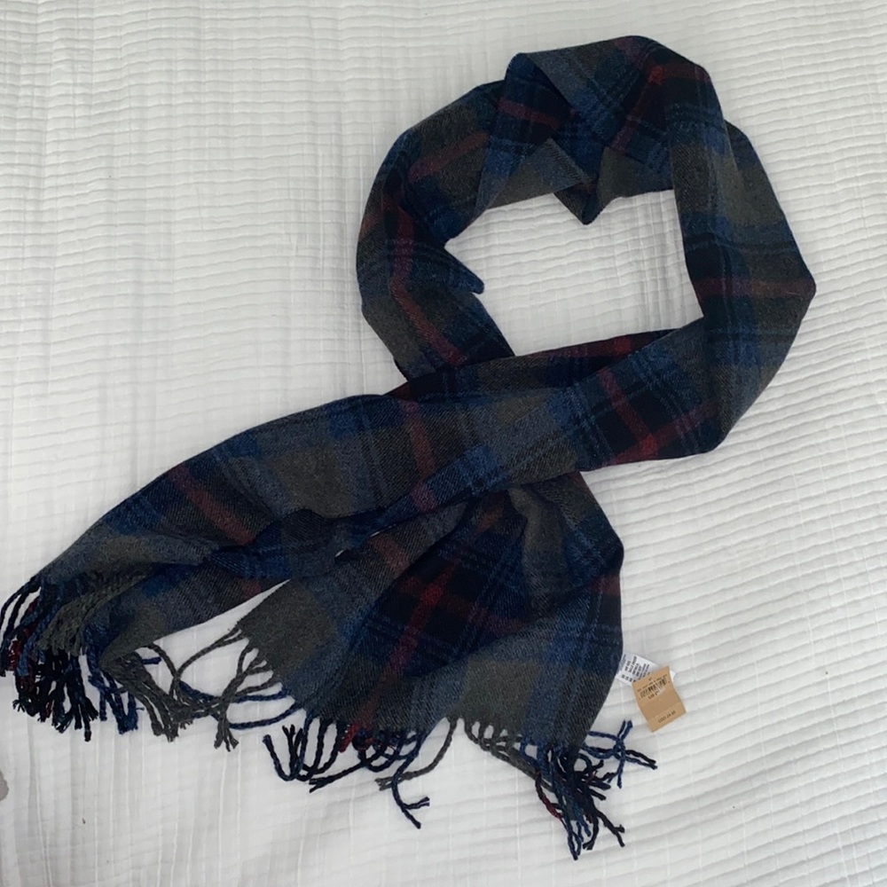 American Eagle Scarf